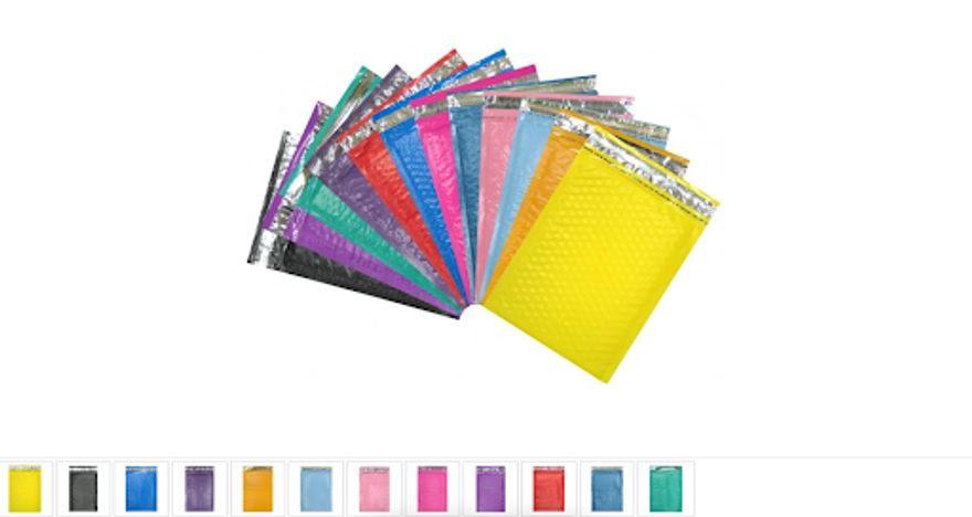 Product photo of colourful padded bubble mailers