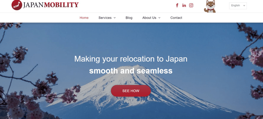 Japan Mobility's header uses stunning visuals to appeal to visitors.